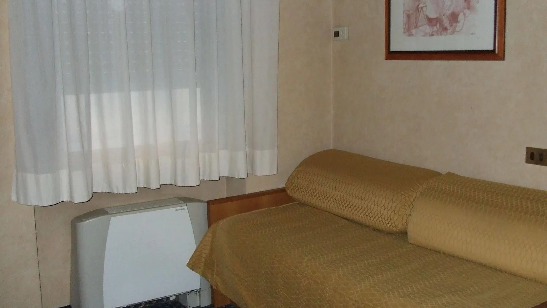 *** Aparthotel Residence Lepontina Milano Italia