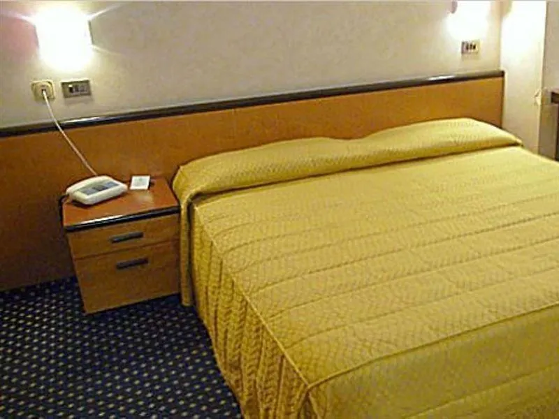 Residence Lepontina Milano 3*,  Italia